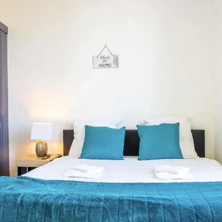 Les Logis Poitevin - Maisons - Terrasses - Detente Apartment